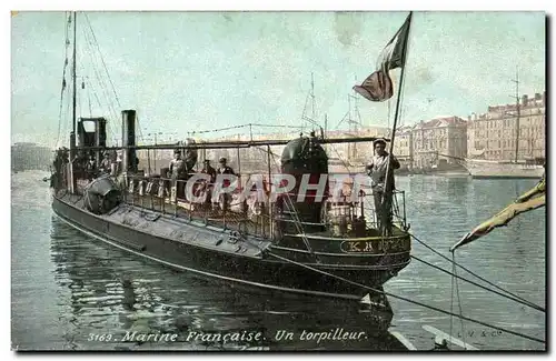 Cartes postales Bateau Guerre Un torpilleur