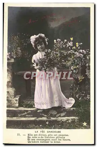 Cartes postales Fantaisie Enfant La fee gracieuse