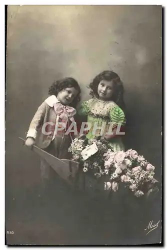 Cartes postales Fantaisie Enfants Brouette