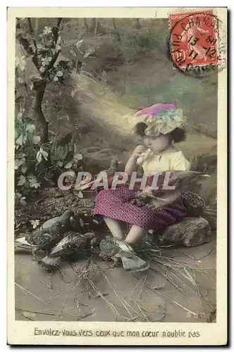 Cartes postales Fantaisie Enfant Pigeons