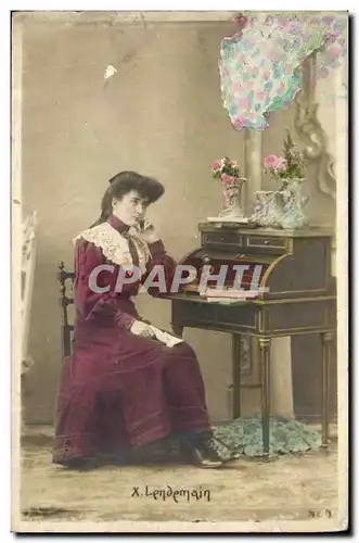 Cartes postales Fantaisie Femme Piano