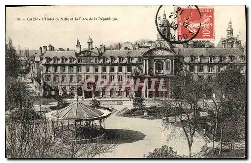 Ansichtskarte AK Caen L Hotel de Ville et la Place de la Republique