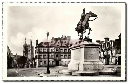 Cartes postales moderne Caen Statue de Duguesclin et Abbaye aux hommes