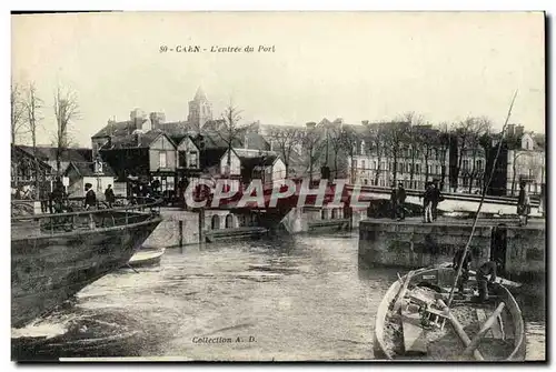 Ansichtskarte AK Caen L entree du Port Bateaux