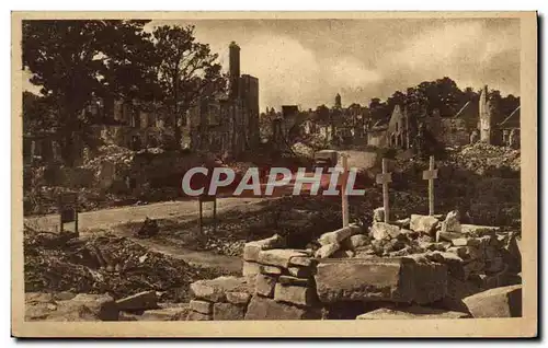 Cartes postales Caen a travers les ruines la rue sans nom Militaria