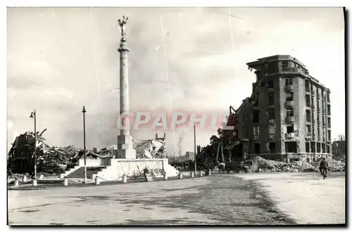 Cartes postales Caen Monument aux Morts et Hotel Malherbe Militaria