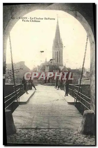 Ansichtskarte AK Caen Le Clocher St Pierre Vu du Chateau