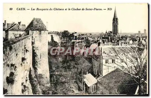 Ansichtskarte AK Caen Les Remparts du Chateau et le Clocher de Saint Pierre