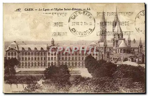 Cartes postales Caen Le Lycee et l Eglise Saint Etienne