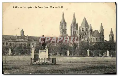 Ansichtskarte AK Caen Le Lycee et la Statue Louis XIV