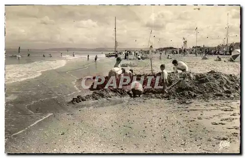 Moderne Karte Franceville La Plage