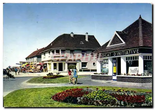 Cartes postales moderne Franceville Plage Place de la Plage