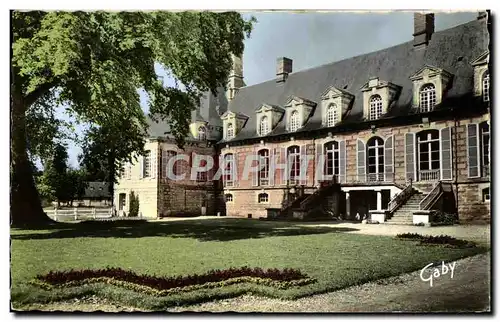 Cartes postales moderneA Fervaques le chateau et l escalier d honneur