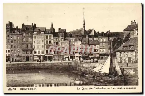 Cartes postales Honfleur Le Quai Ste Catherine Les Vieilles maisons Bateau