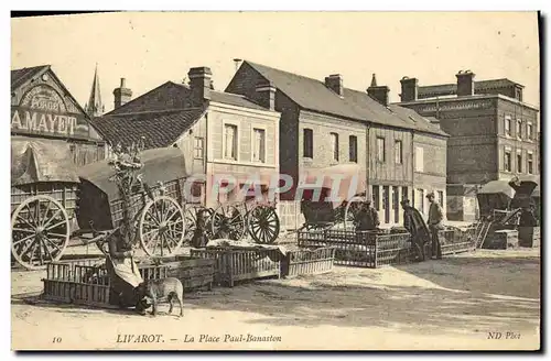Cartes postales Livarot La Place Paul Banaston TOP