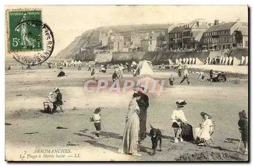 Ansichtskarte AK Arromanches La Plage a Maree Basse