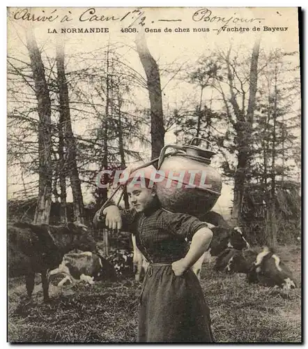 Cartes postales Bayeux Normandie Gens de Chez Nous Vachere de Bayeux Folklore Paysanne Vaches