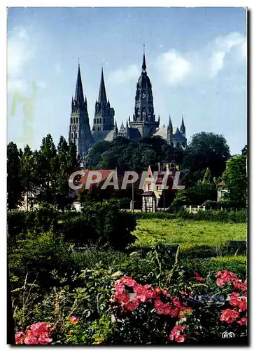 Cartes postales moderne Bayeux La Cathedrale Notre Dame