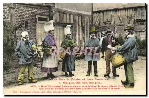 Cartes postales La Gars de Falaise et leurs Lanternes Folklore Costume