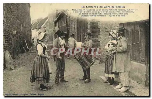 Ansichtskarte AK La Lanterne du Gars de Falaise Folklore Costume