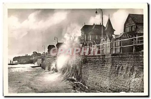 Cartes postales moderne Luc Sur Mer Effet de Vague Sur La Digue