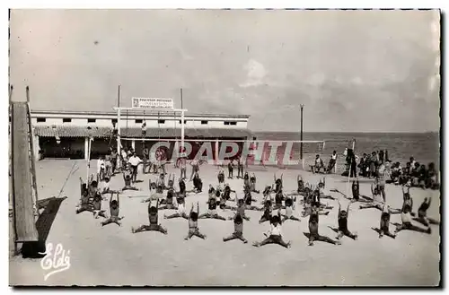 Cartes postales Luc Sur Mer Les jeux Volley Ball Volley Ball Nos futurs athletes s entrainent