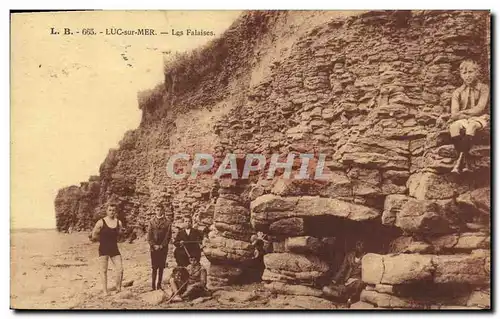 Cartes postales Luc Sur Mer sur Les Falaises Baigneurs