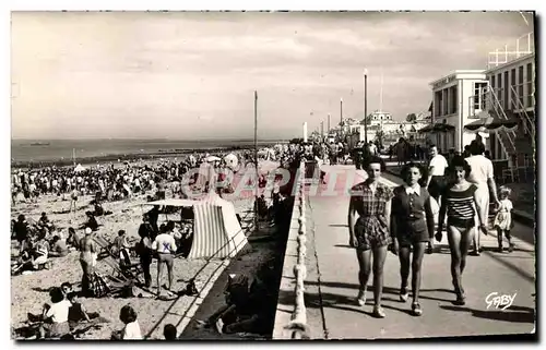 Cartes postales moderne Luc Sur Mer La Plage et la Digue