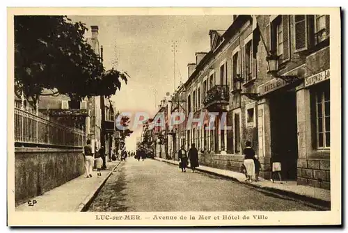 Cartes postales Luc Sur Mer Avenue de la Mer et Hotel de Ville