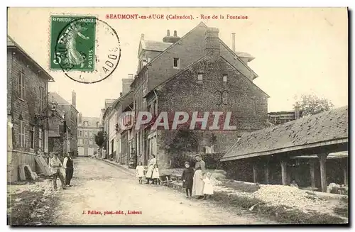 Cartes postales Beaumont en Auge Rue de la Fontaine Femme Enfants