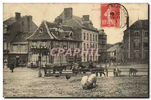 Cartes postales Beaumont en Auge La Place du Marche Cochons chevaux