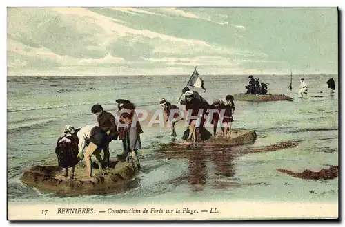 Cartes postales Bernieres Constructions de Forts sur la Plage Enfants