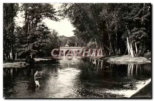 Cartes postales moderne Clecy Le Pont du Vey pecheur