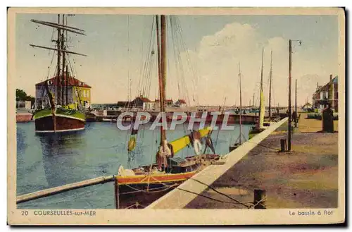 Ansichtskarte AK Courseulles Sur Mer Le bassin a flot Bateaux