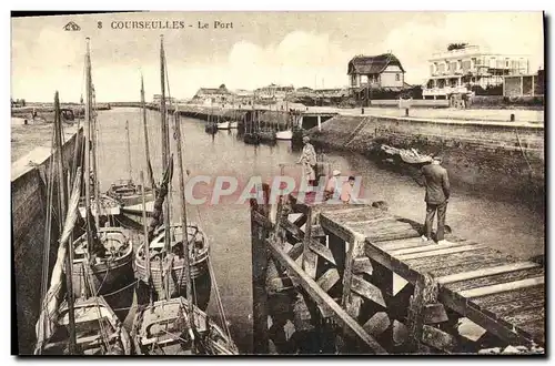 Cartes postales Courseulles Le Port Bateaux