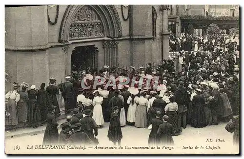 Cartes postales La Delivrande Anniversaire du Couronnement de la Vierge Sortie de la Chapelle TOP