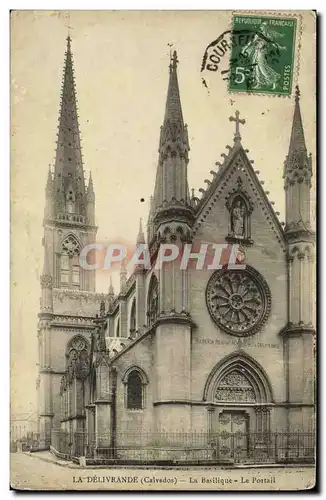 Cartes postales La Delivrande La Basilique Le Portail