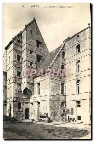 Ansichtskarte AK Dives L Ancienne Gendarmerie