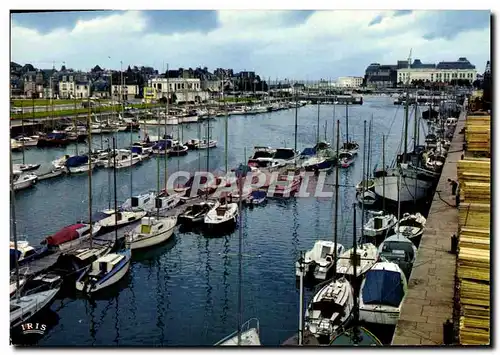 Cartes postales moderne Deauville Le Port des Yachts Bateaux