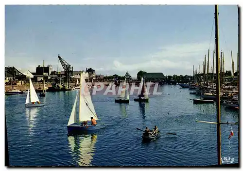 Cartes postales moderne Deauville Le Bassin des Yachts Bateaux