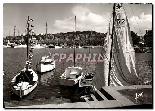 Moderne Karte Deauville Plage Fleurie Le Bassin des Yachts et les hauteurs de TRouville Bateaux