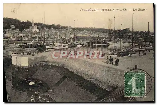 Ansichtskarte AK Deauville Sur Mer Les Bassins Bateaux