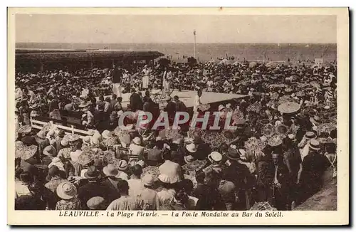 Cartes postales moderne Deauville Plage Fleurie La foule mondaine au bar du soleil