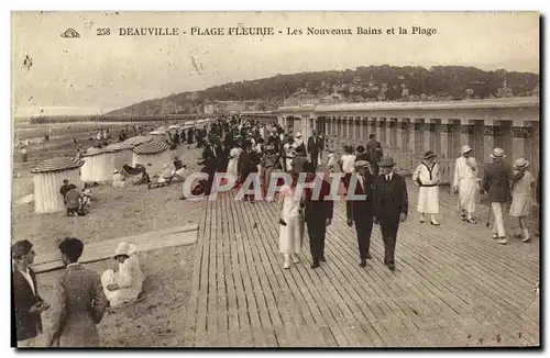 Ansichtskarte AK Deauville Plage Fleurie Les Nouveaux Bains et la Plage