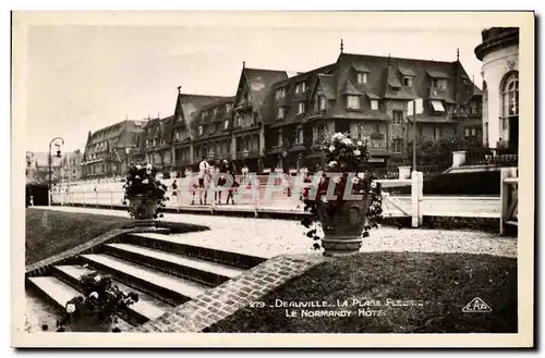 Ansichtskarte AK Deauville Plage Fleuries Le Normandy L Hotel