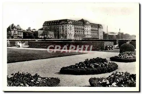 Cartes postales moderne Deauville La Plage Fleurie Le Royal Hotel et les Jardins