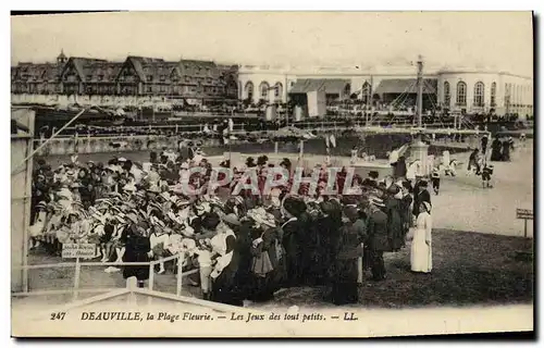 Cartes postales Deauville La Plage Fleurie Les Jeux des tout petits