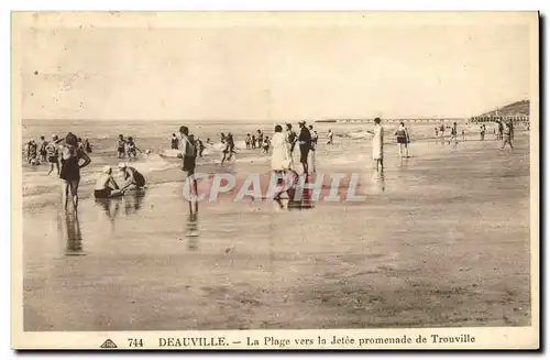 Ansichtskarte AK Deauville La Plage vers la Jetee promende de Trouville