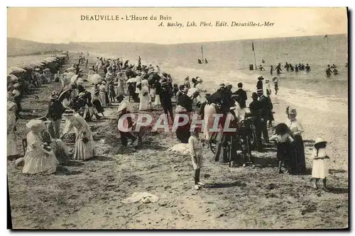 Ansichtskarte AK Deauville L Heure du Bain