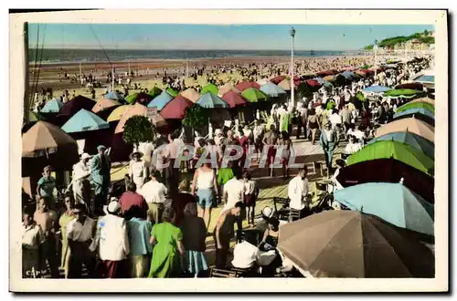 Ansichtskarte AK Deauville Plage Fleurie Les Planches et la Plage